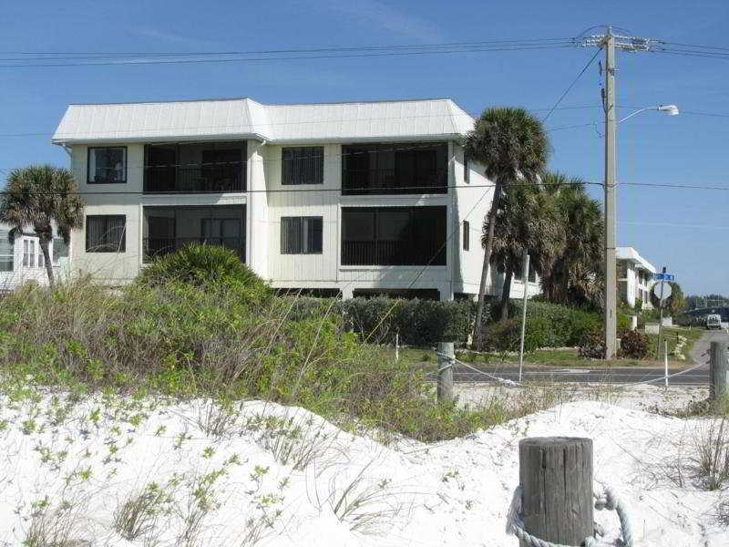 Anna Marie Island Apartments Сарасота Экстерьер фото